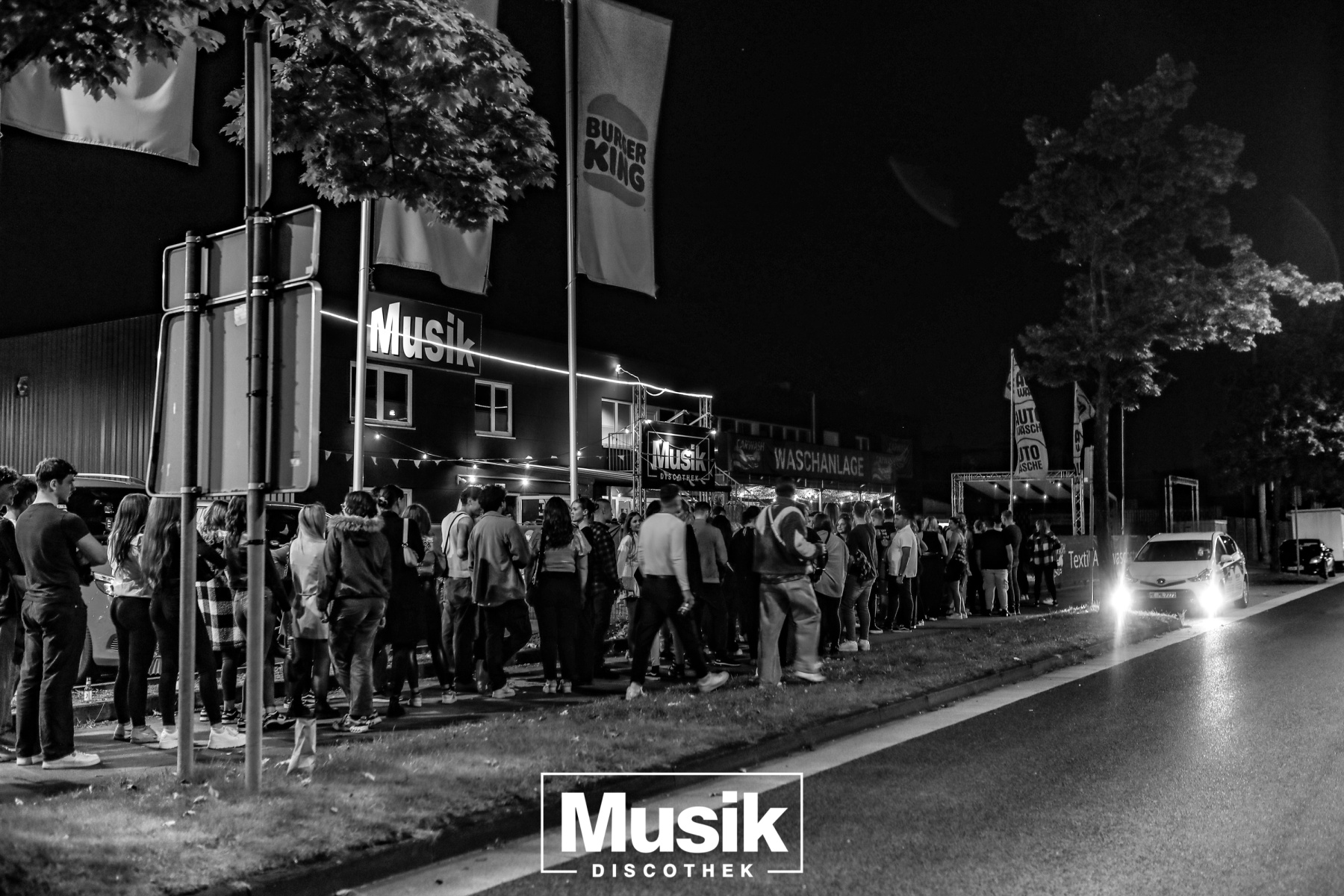 https://musik-discothek.disco2app.com/media/galleries/20/photos/3457.jpg