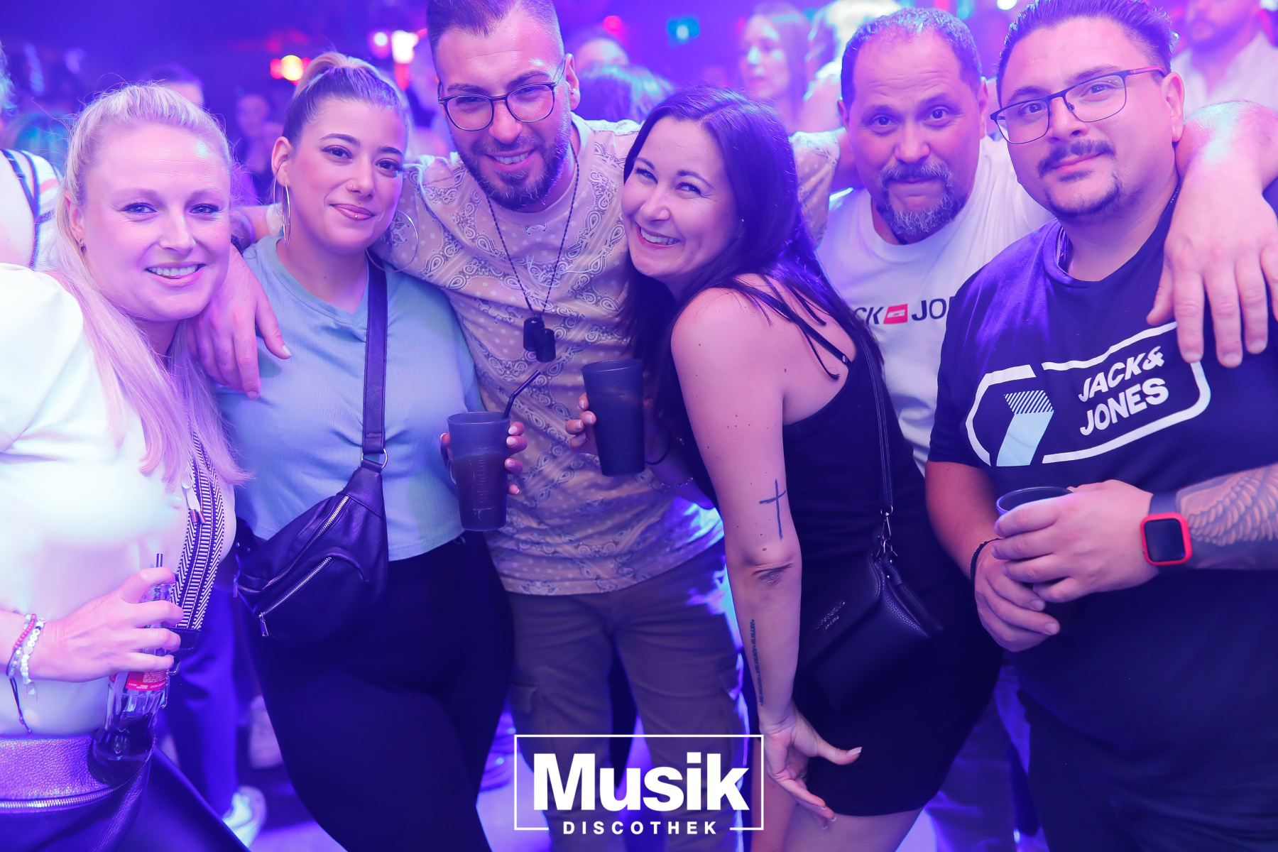 https://musik-discothek.disco2app.com/media/galleries/20/photos/3500.jpg