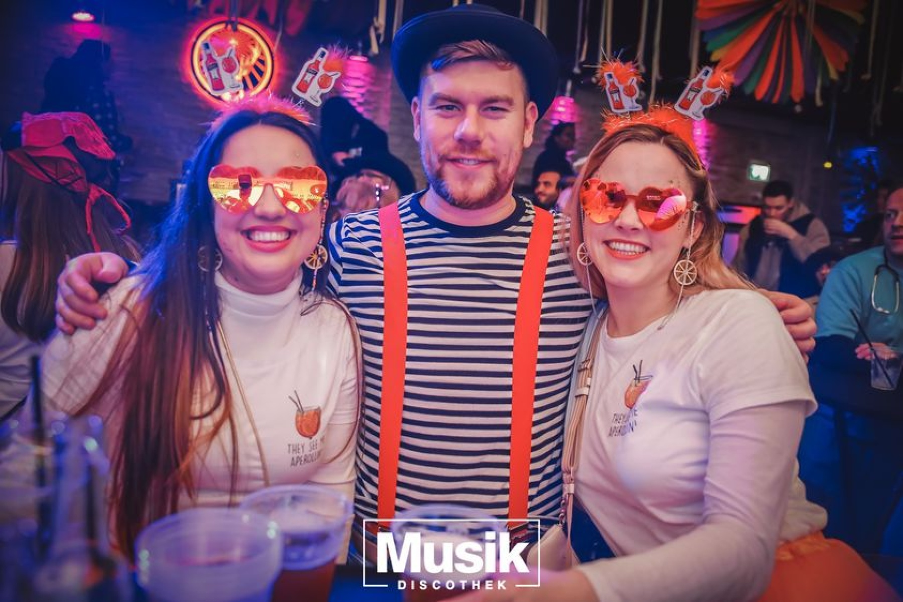 https://musik-discothek.disco2app.com/media/galleries/22/photos/025.jpg