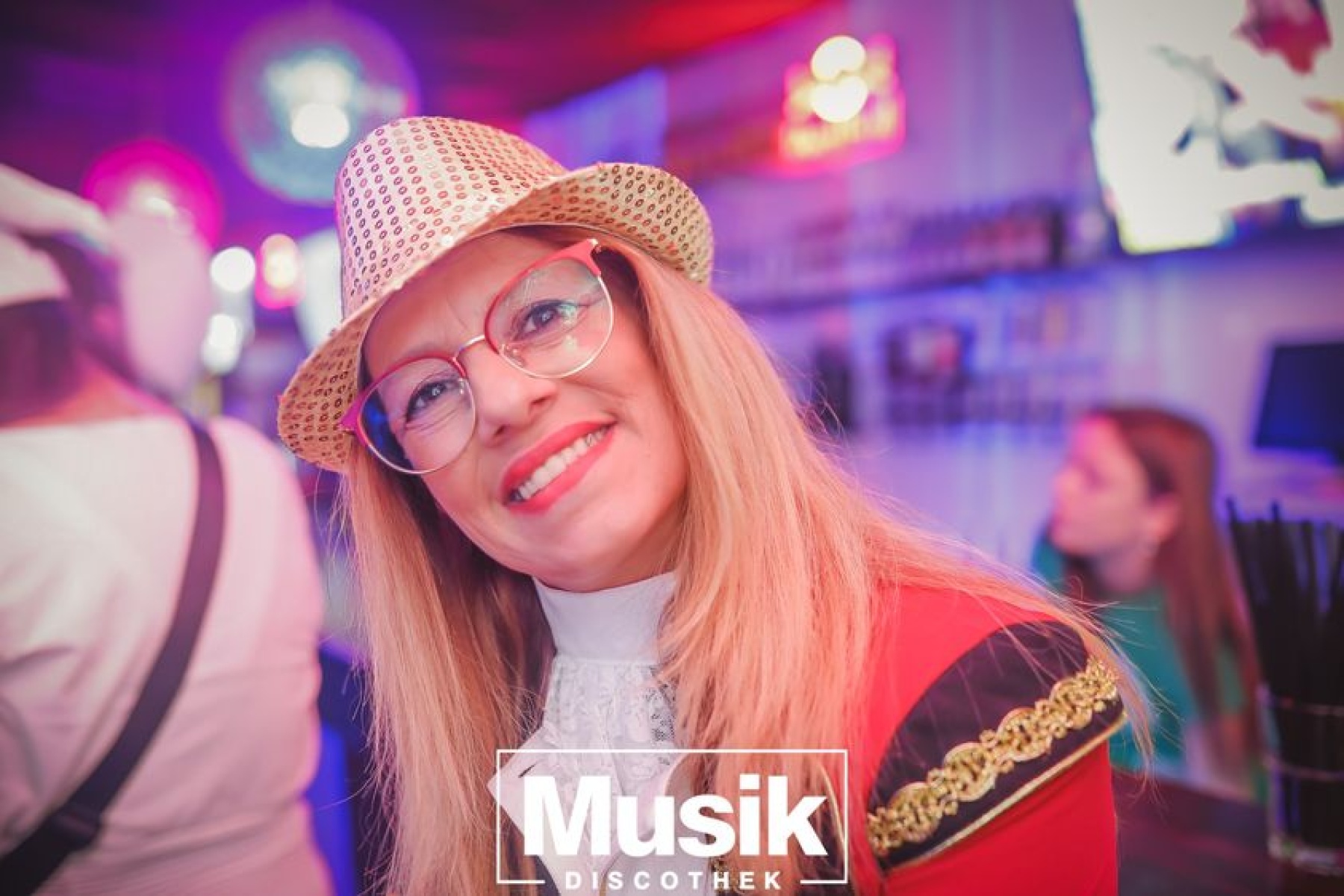 https://musik-discothek.disco2app.com/media/galleries/22/photos/233.jpg