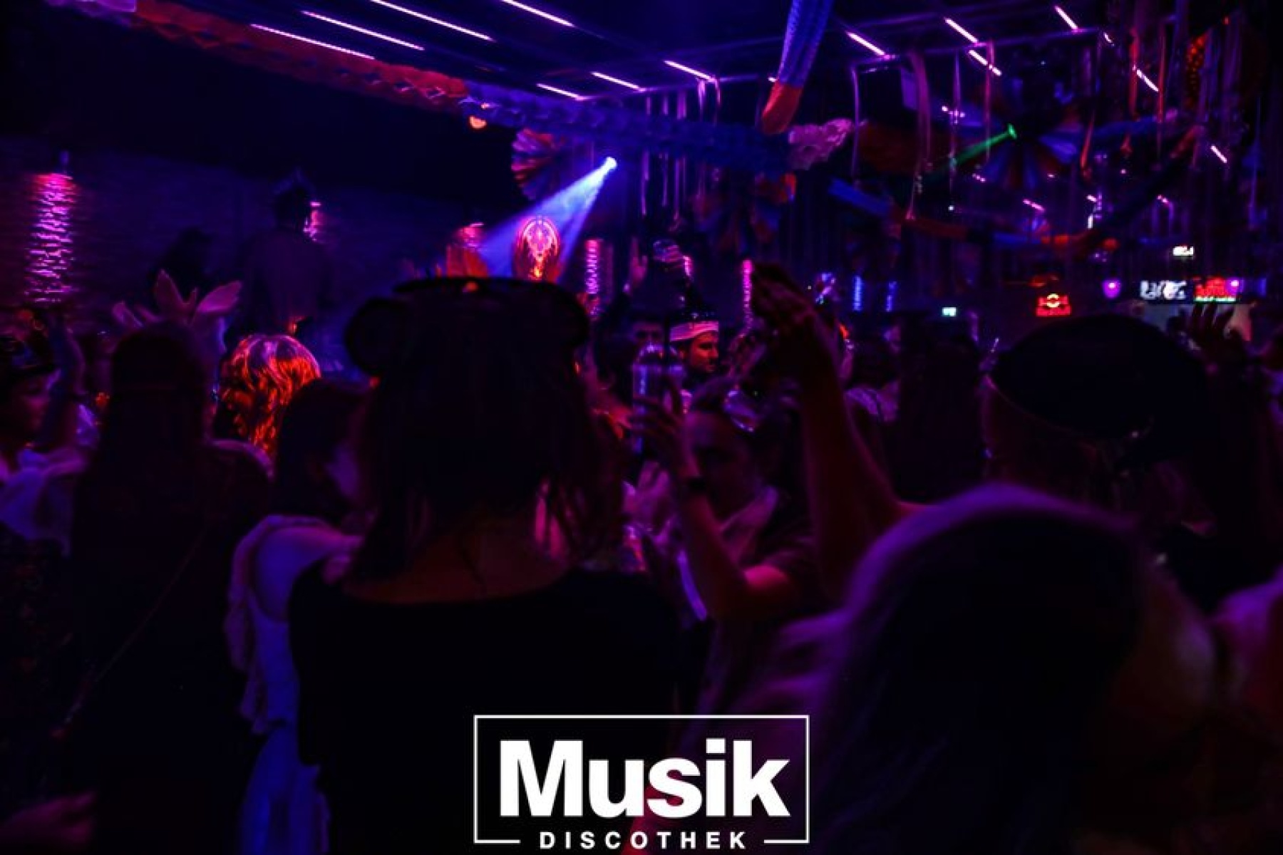 https://musik-discothek.disco2app.com/media/galleries/22/photos/274.jpg