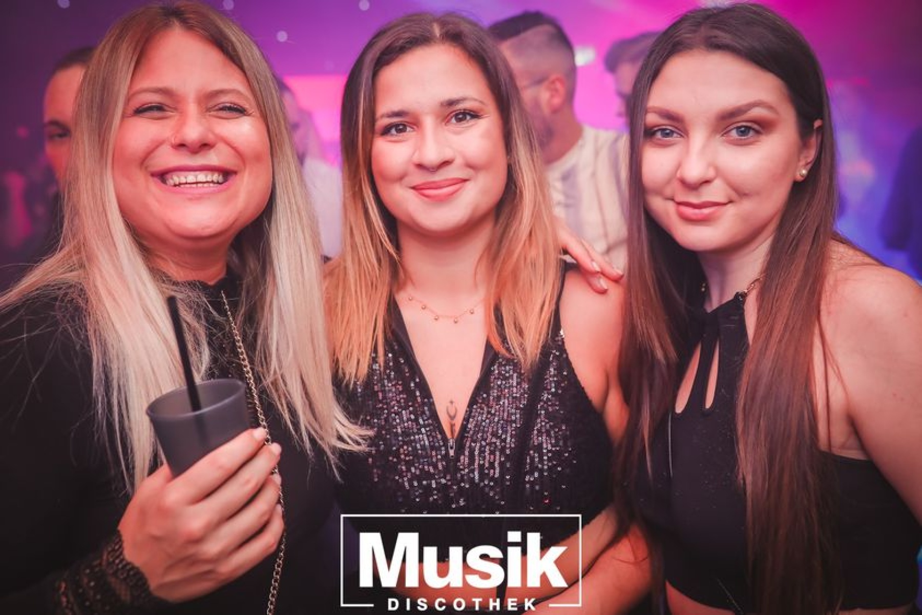 https://musik-discothek.disco2app.com/media/galleries/22/photos/295.jpg