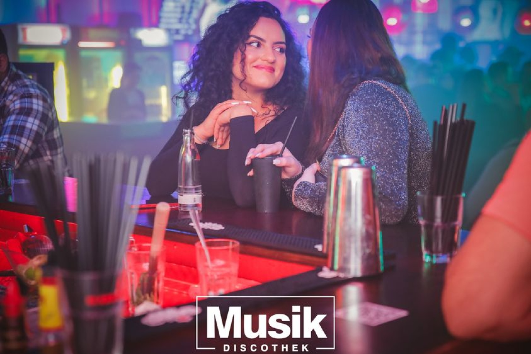 https://musik-discothek.disco2app.com/media/galleries/22/photos/321.jpg