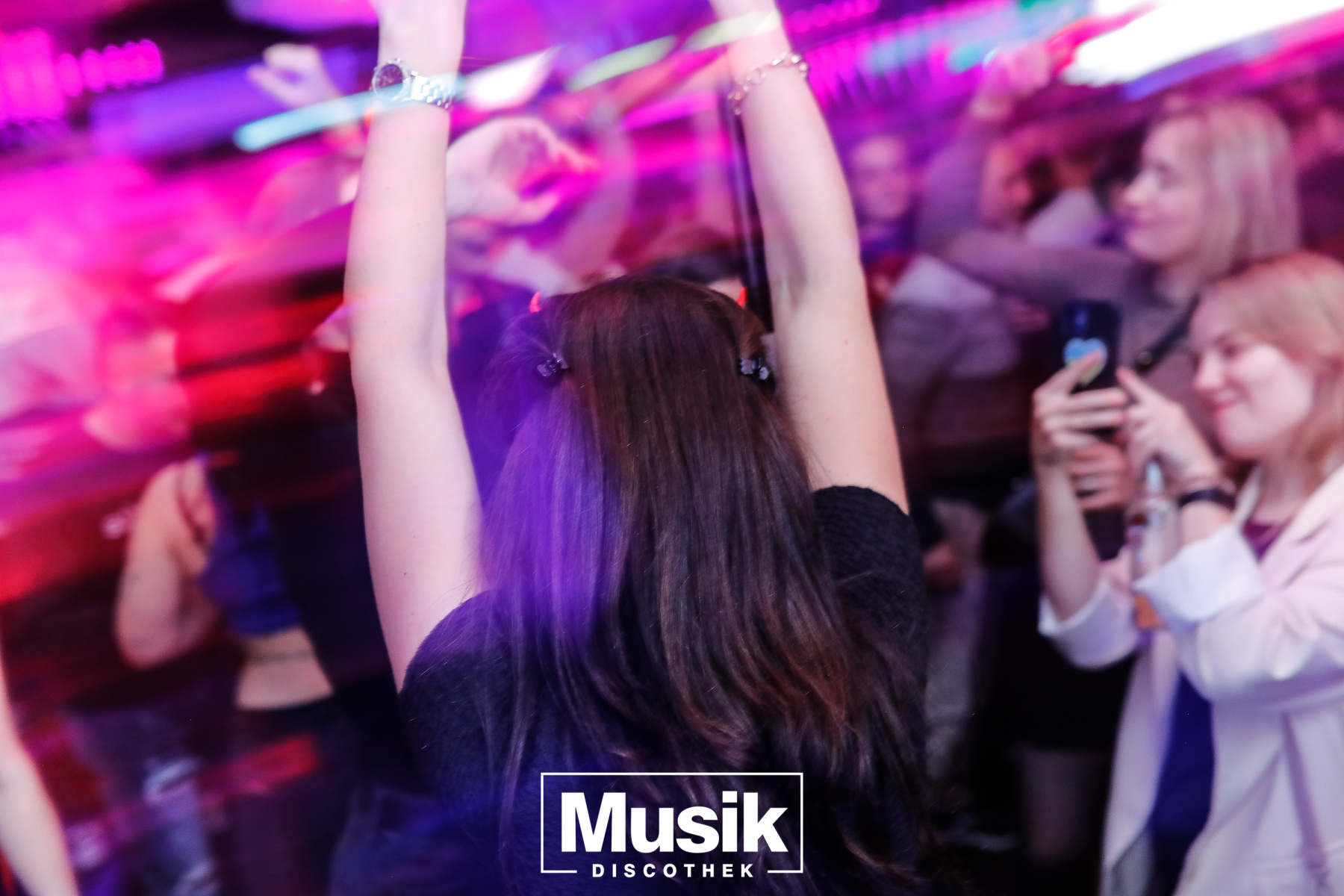 https://musik-discothek.disco2app.com/media/galleries/22/photos/3854.jpg