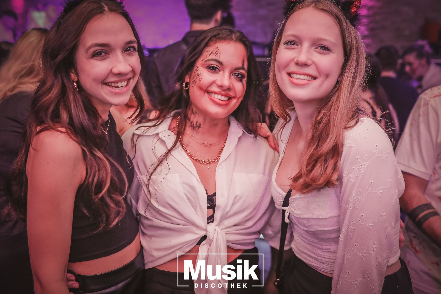 https://musik-discothek.disco2app.com/media/galleries/22/photos/3886.jpg