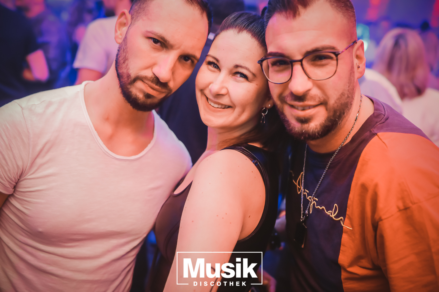 https://musik-discothek.disco2app.com/media/galleries/22/photos/601.jpg