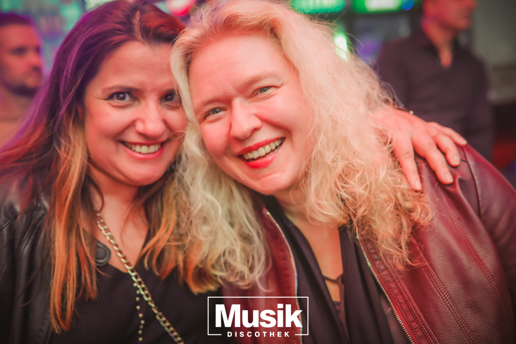 https://musik-discothek.disco2app.com/media/galleries/22/photos/631.jpg