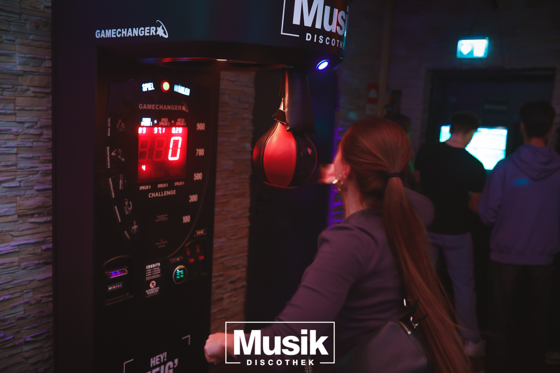 https://musik-discothek.disco2app.com/media/galleries/22/photos/669.jpg