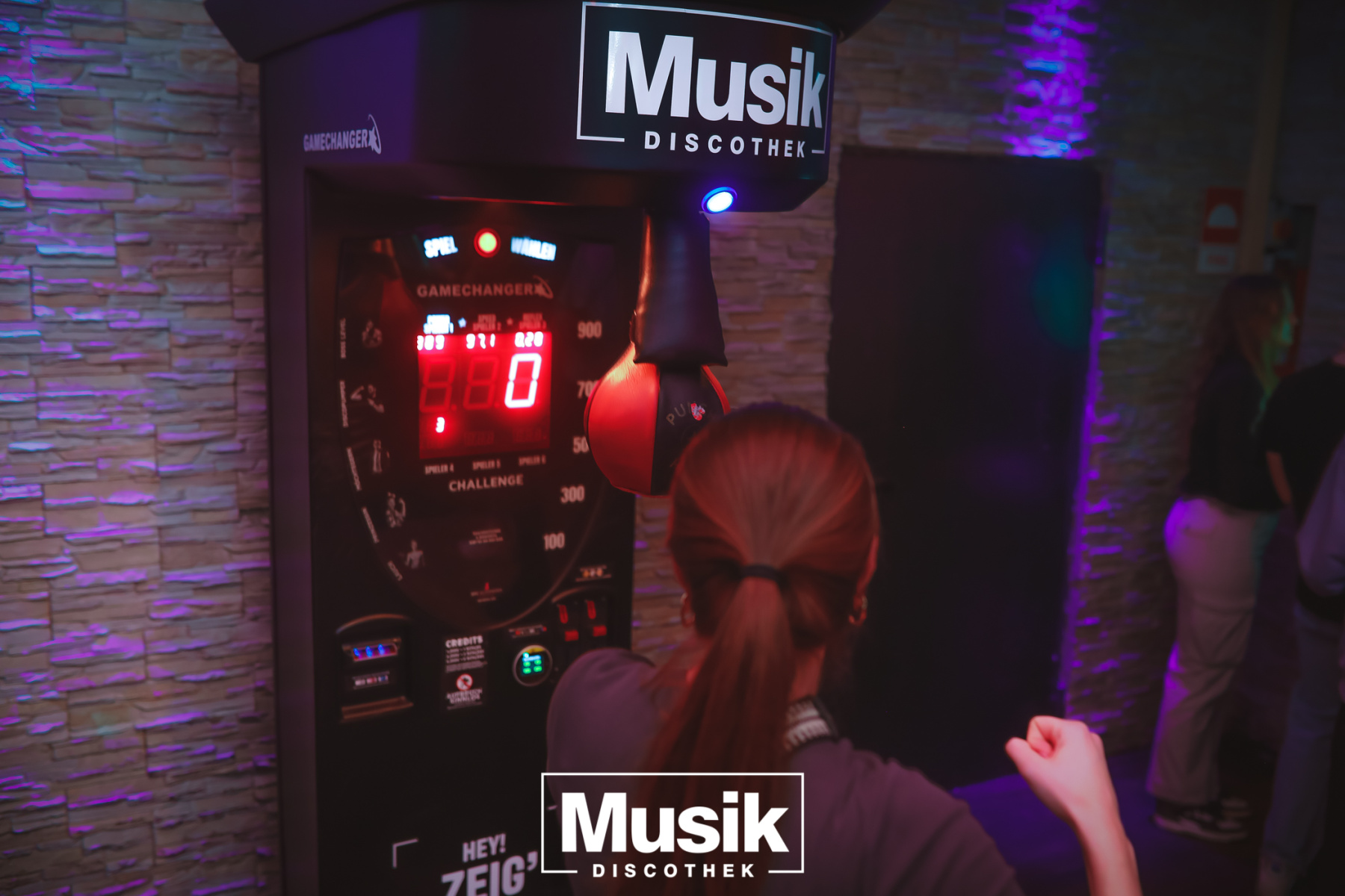 https://musik-discothek.disco2app.com/media/galleries/22/photos/671.jpg