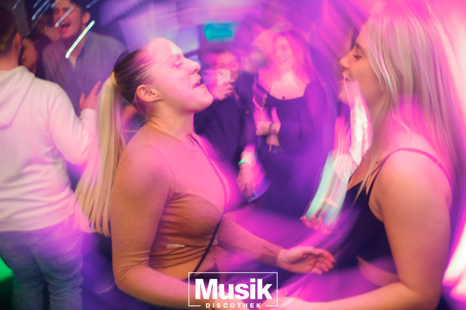 https://musik-discothek.disco2app.com/media/galleries/22/photos/804.jpg