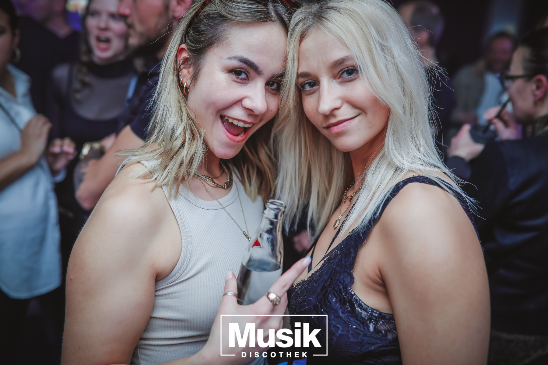 https://musik-discothek.disco2app.com/media/galleries/22/photos/906.jpg