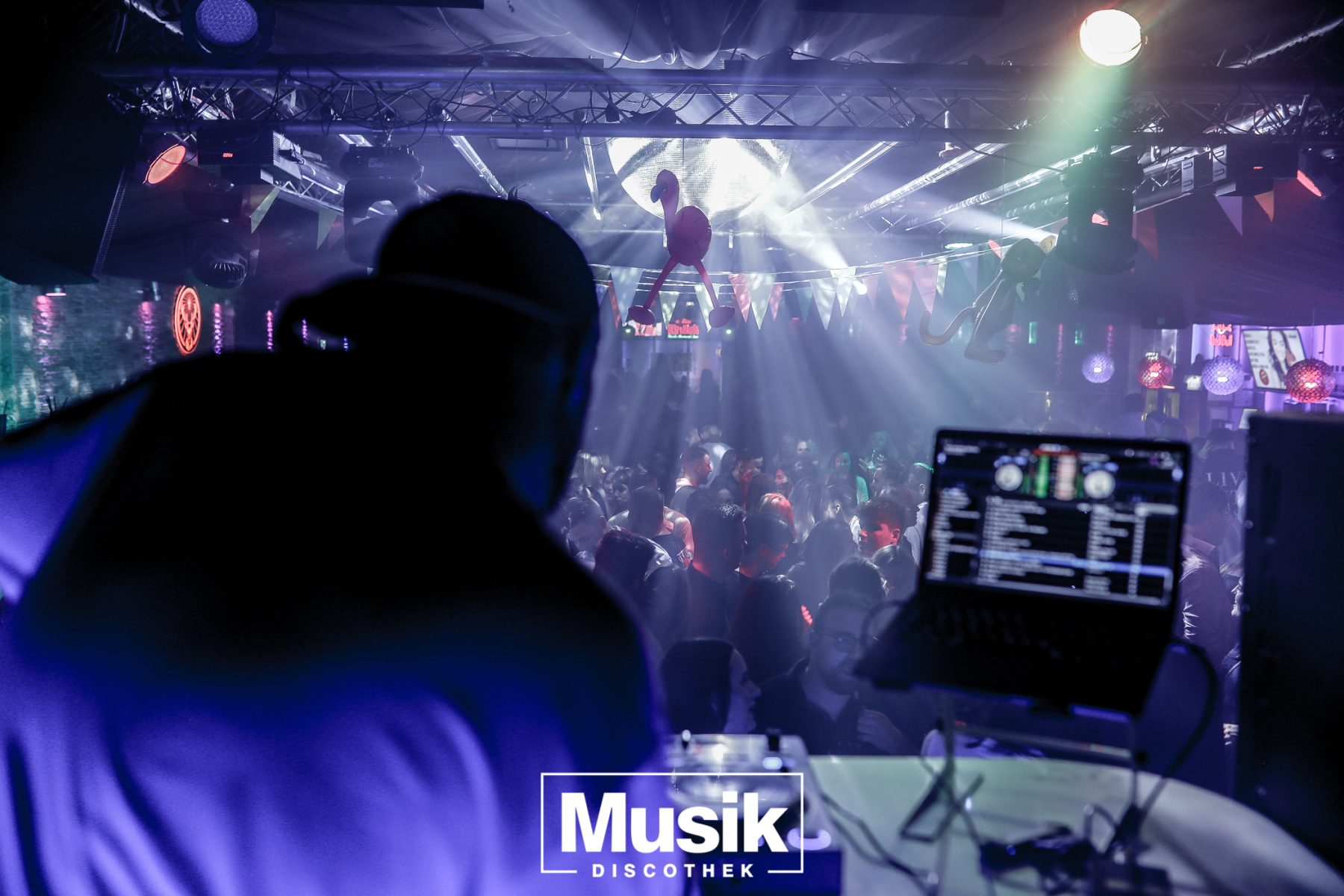 https://musik-discothek.disco2app.com/media/galleries/22/photos/981.jpg