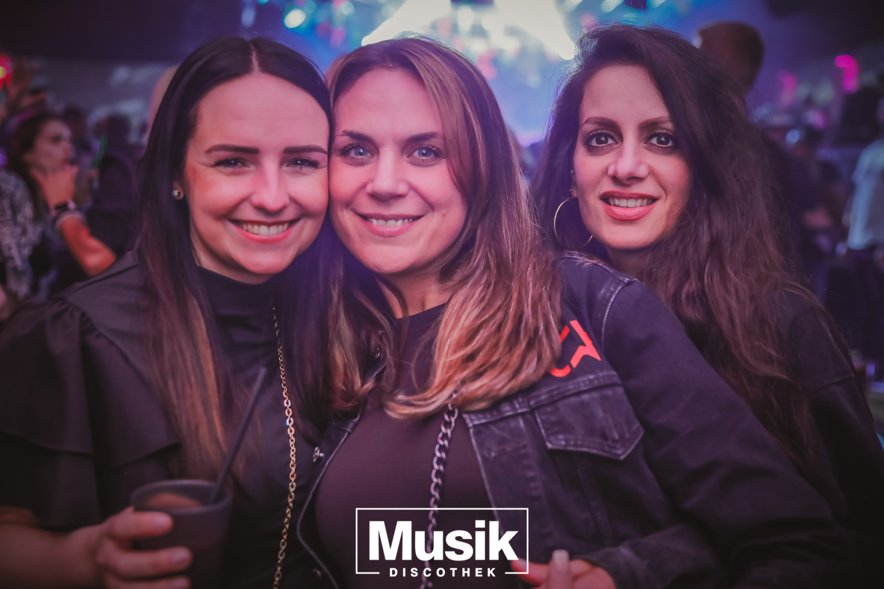 https://musik-discothek.disco2app.com/media/galleries/22/photos/994.jpg